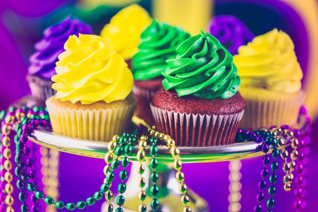 10 Of Our Favorite Mardi Gras Party Ideas! - B. Lovely Events