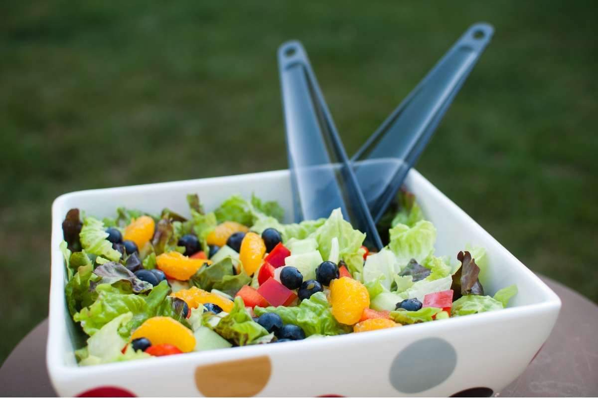 7 Delicious Pool Party Food Ideas To Make Your Next Bash A Splash